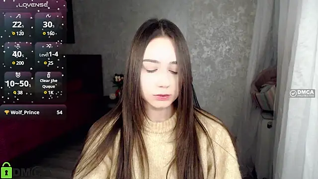 Snapshot of Mary_Moonlight chatting on 12.14.24 Mary Moonlight online show from 12.14.24