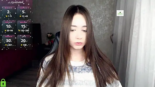 Snapshot of Mary_Moonlight chatting on 12.23.24 Mary Moonlight online show from 12.23.24