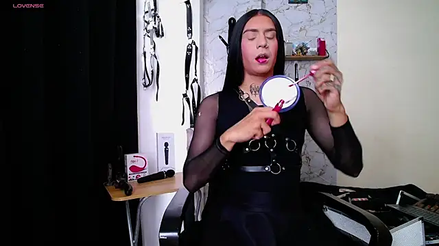 Snapshot of akinoro_ chatting on 03.31.26 akinoro online show from 03.31.26