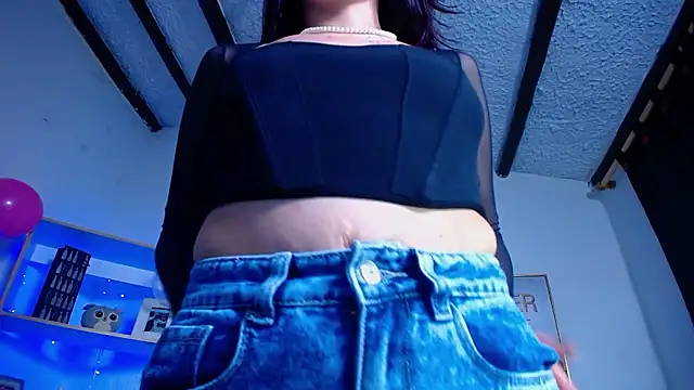 Snapshot of Sian__1 chatting on 12.04.24 Sian 1 online show from 12.04.24
