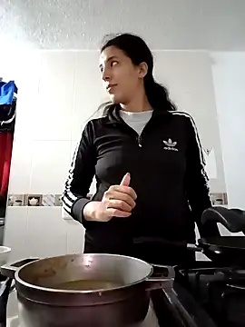 Bonny Klote online show from 01.17.25