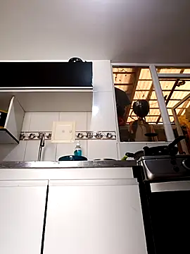 Bonny Klote online show from 09.15.25