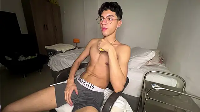 Angelligth online show from 11.18.25