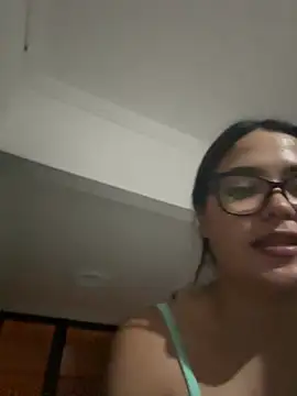 Snapshot of Karla-sexy01 chatting on 01.04.25 Karla-sexy01 online show from 01.04.25