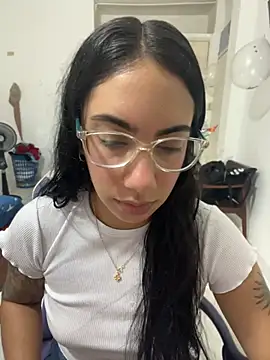 Heratemporal online show from 04.15.26