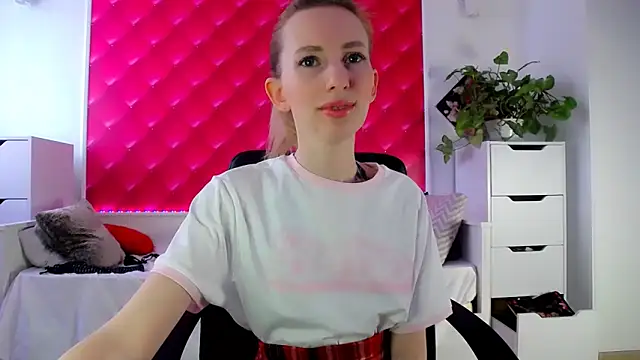 BarbieGoddess online show from 03.01.25