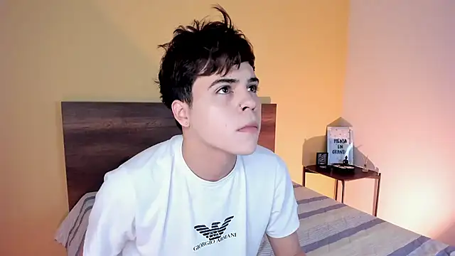 Snapshot of justinbiler chatting on 01.28.25 justinbiler online show from 01.28.25