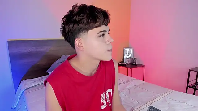 Snapshot of justinbiler chatting on 02.03.25 justinbiler online show from 02.03.25