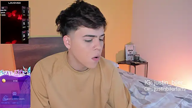 Snapshot of justinbiler chatting on 03.19.25 justinbiler online show from 03.19.25