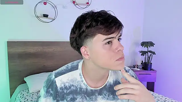 Snapshot of justinbiler chatting on 03.20.25 justinbiler online show from 03.20.25