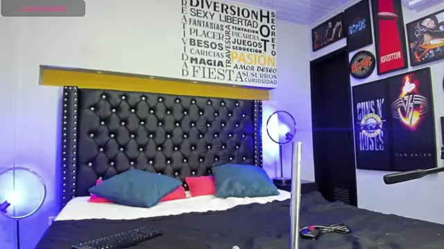 MADISSONLOVE  online show from 01.14.25