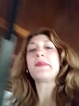 Snapshot of Viudanegraa chatting on 10.22.25 Viudanegraa online show from 10.22.25