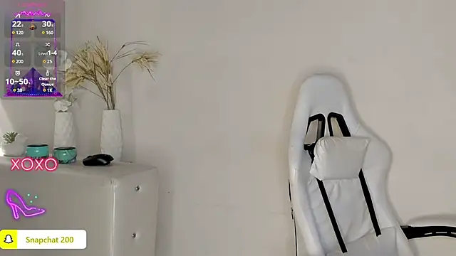 Scarlet 03 online show from 01.30.25