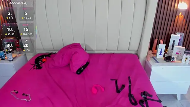 Snapshot of CAMILAGRAY chatting on 02.12.26 CAMILAGRAY online show from 02.12.26