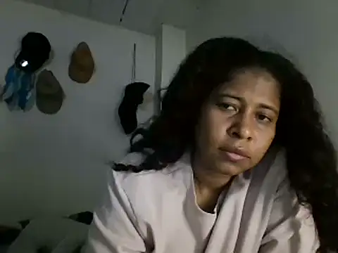 Ivon-09 online show from 02.12.25