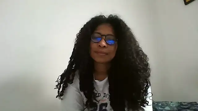 Ivon-09 online show from 10.24.25