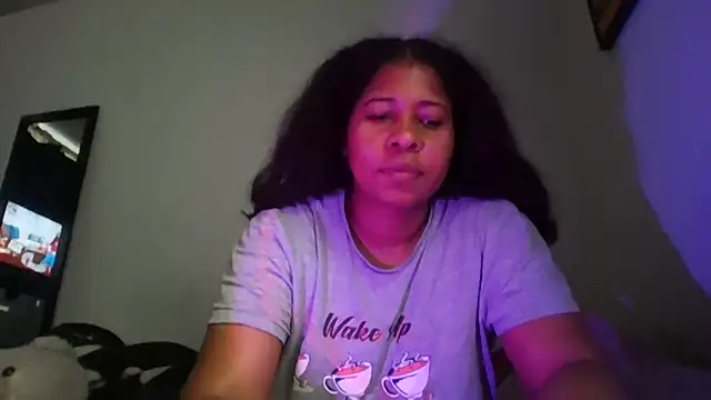 Ivon-09 online show from 10.31.25