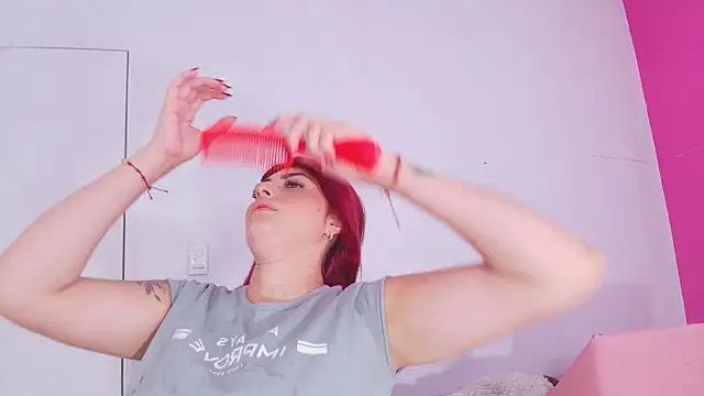 Snapshot of veronica_sinner_ chatting on 10.04.25 veronica sinner online show from 10.04.25