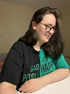 hungry1bunny online show from 10.14.25