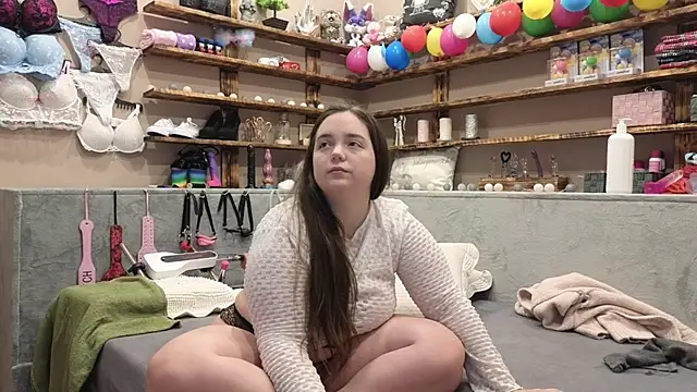 Kimberly-Caprice online show from 02.06.25