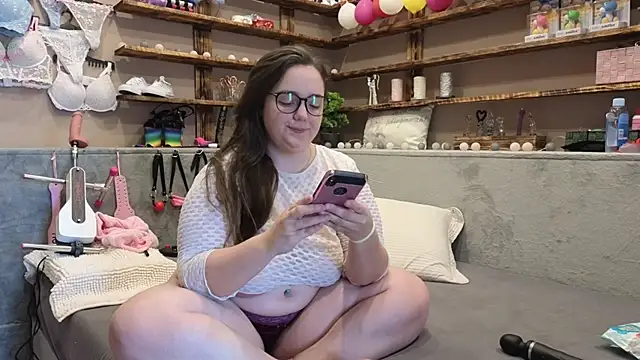 Kimberly-Caprice online show from 02.23.25