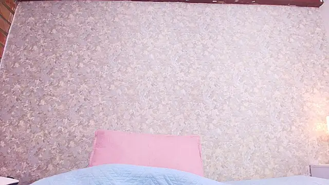 nicol f online show from 10.17.25