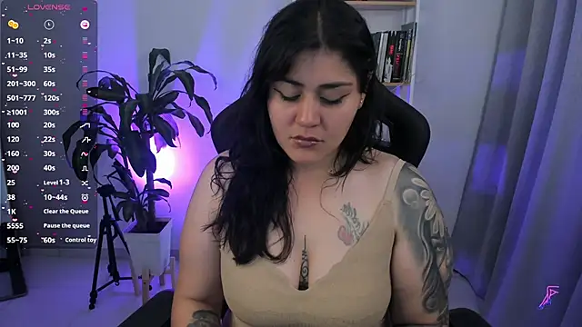 GretaX-X online show from 11.10.25