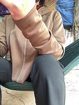 Ly Coca24 online show from 03.09.26