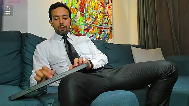 Snapshot of tommy_raym0ndg chatting on 10.14.25 tommy raym0ndg online show from 10.14.25