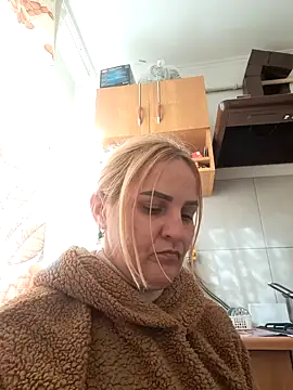 Malichkaanna30 online show from 10.31.25