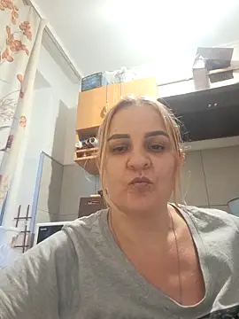 Malichkaanna30 online show from 12.18.25