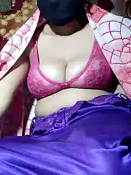 Snapshot of Sexy-sheela chatting on 01.25.25 Sexy-sheela online show from 01.25.25