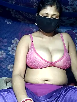 Snapshot of Sexy-sheela chatting on 03.19.25 Sexy-sheela online show from 03.19.25