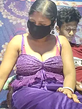 Snapshot of Sexy-sheela chatting on 03.22.25 Sexy-sheela online show from 03.22.25