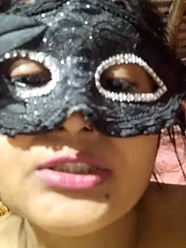 Snapshot of Sexy-sheela chatting on 10.20.25 Sexy-sheela online show from 10.20.25