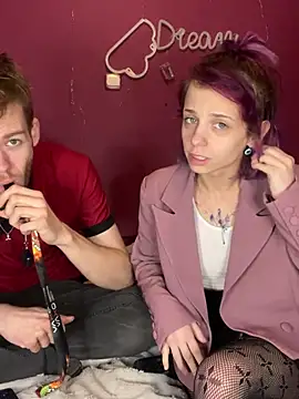 Snapshot of Lilythepinkgirl chatting on 03.01.25 Lilythepinkgirl online show from 03.01.25