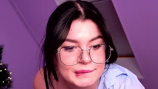 MelanieCarterr online show from 12.14.24