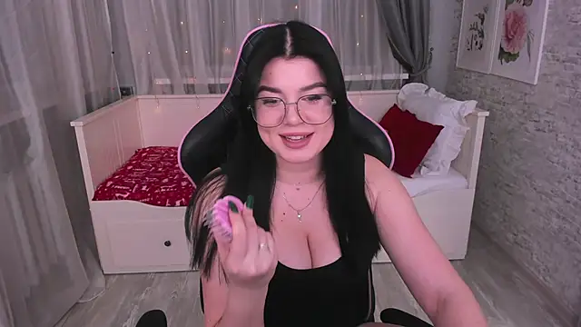 MelanieCarterr online show from 12.21.24