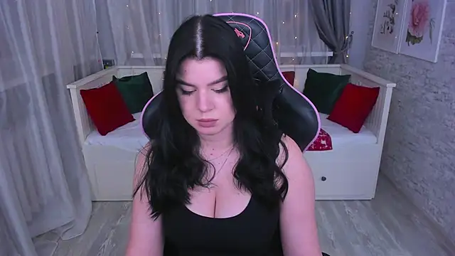 MelanieCarterr online show from 12.22.24