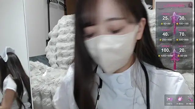 Snapshot of Rio_chan_ chatting on 01.22.25 Rio chan online show from 01.22.25