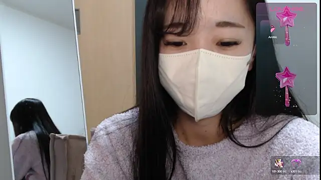 Snapshot of Rio_chan_ chatting on 02.21.25 Rio chan online show from 02.21.25