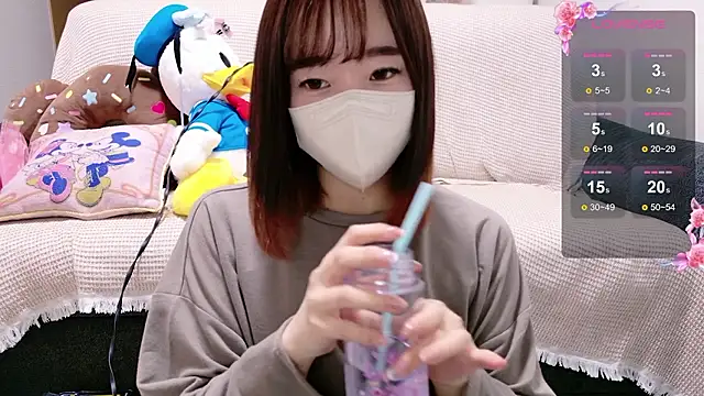 Snapshot of Rio_chan_ chatting on 10.22.25 Rio chan online show from 10.22.25