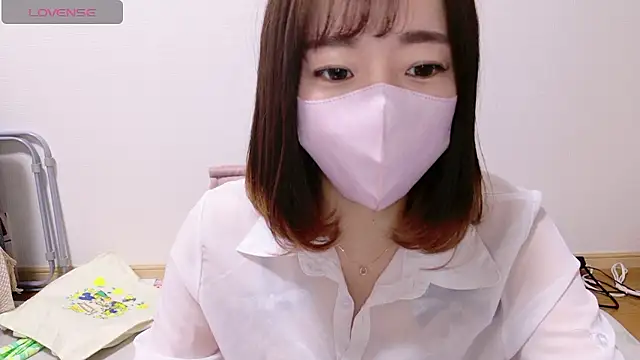 Snapshot of Rio_chan_ chatting on 11.05.25 Rio chan online show from 11.05.25