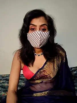 Snapshot of Raat_ki_rani_ chatting on 02.05.25 Raat ki rani online show from 02.05.25