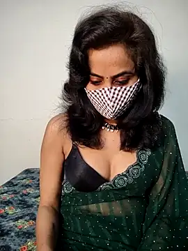 Snapshot of Raat_ki_rani_ chatting on 02.24.25 Raat ki rani online show from 02.24.25