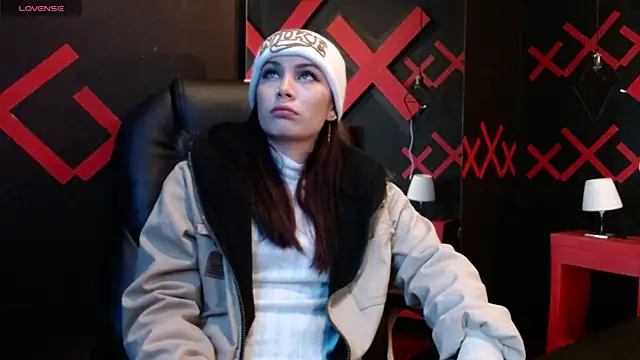 Snapshot of _yuyi chatting on 02.07.25 yuyi online show from 02.07.25