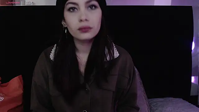 Snapshot of _yuyi chatting on 03.16.25 yuyi online show from 03.16.25