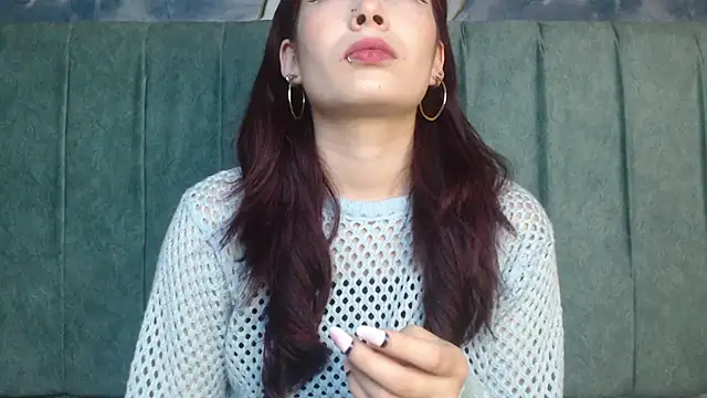 Snapshot of _yuyi chatting on 09.27.25 yuyi online show from 09.27.25