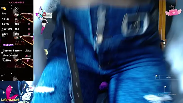 Snapshot of _yuyi chatting on 10.08.25 yuyi online show from 10.08.25