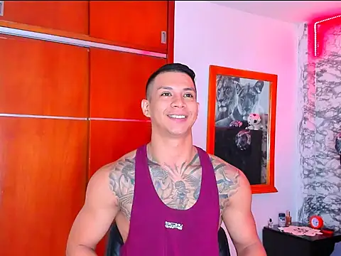 Aaron Toy online show from 01.10.26